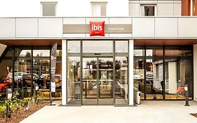 Ibis Saint-Genis-Pouilly Genève